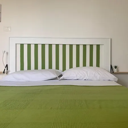 Giallolumia Bed & Breakfast *